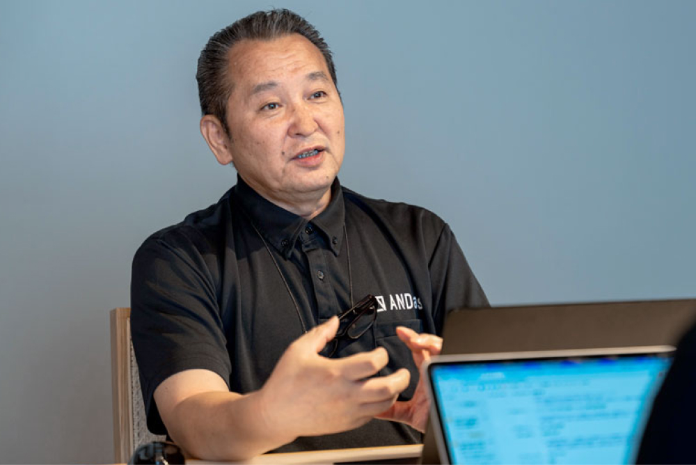 インタビュー写真 q2